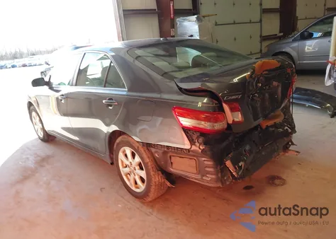 2011 Toyota Camry Le z USA, uszkodzony, nr VIN 4T4BF3EK6BR17855